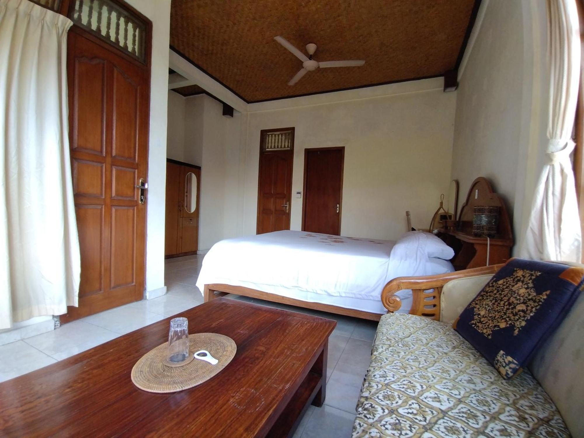 Runa Guesthouse Ubud Exterior foto