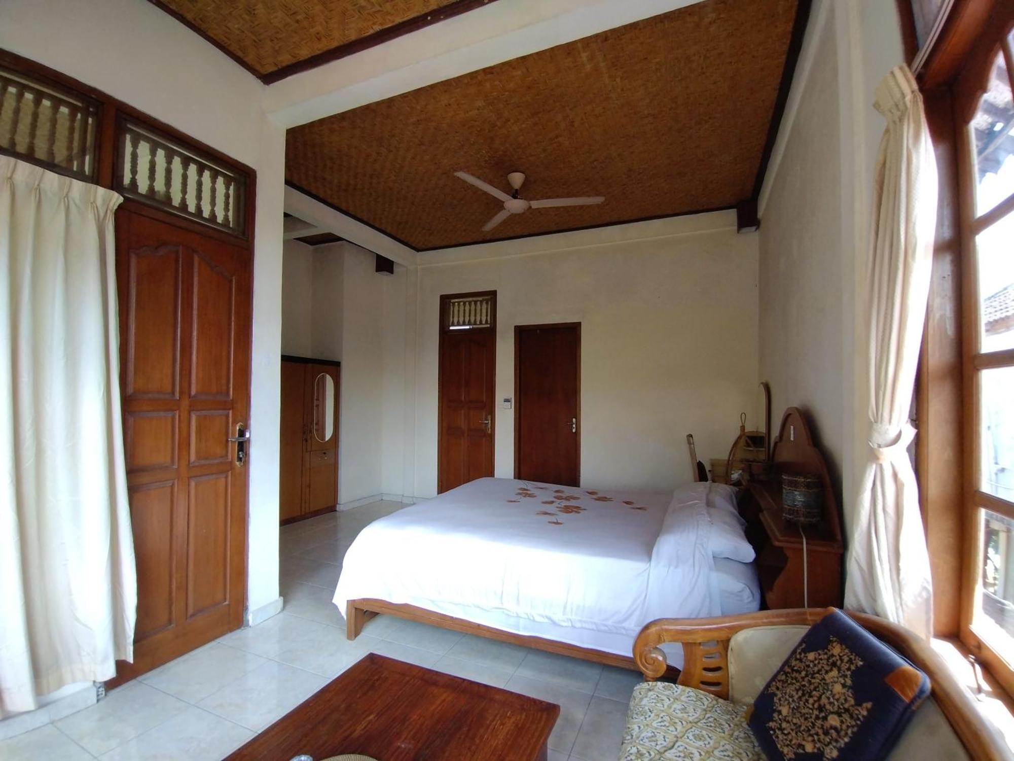Runa Guesthouse Ubud Exterior foto